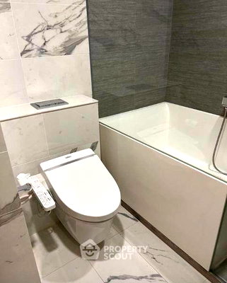 Condos for sale : 1-BR Condo Siamese Exclusive Sukhumvit 31 Near MRT Sukhumvit (ID 2918359)