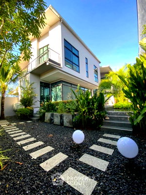 Houses for sale Thalang Phuket : 3-Bedroom House In Thalang Phuket, 204 Sqm (ID 1877876)