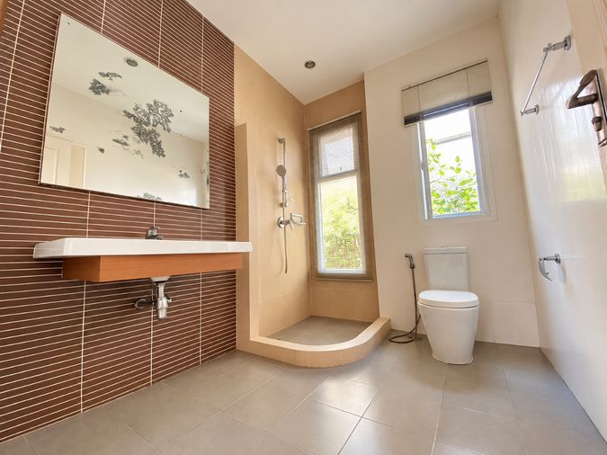 3-bed house for sale, 156.4 sqm, 68.9 sq wah, Laddarom Elegance Wongwan Sathorn