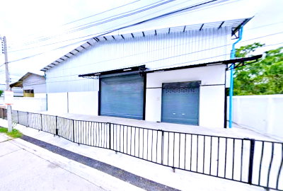 Factory for rent : 			New warehouse for rent Robinson Srisaman 800m. the Tiwanon-Srisaman area near Big C Chaeng Watthana          