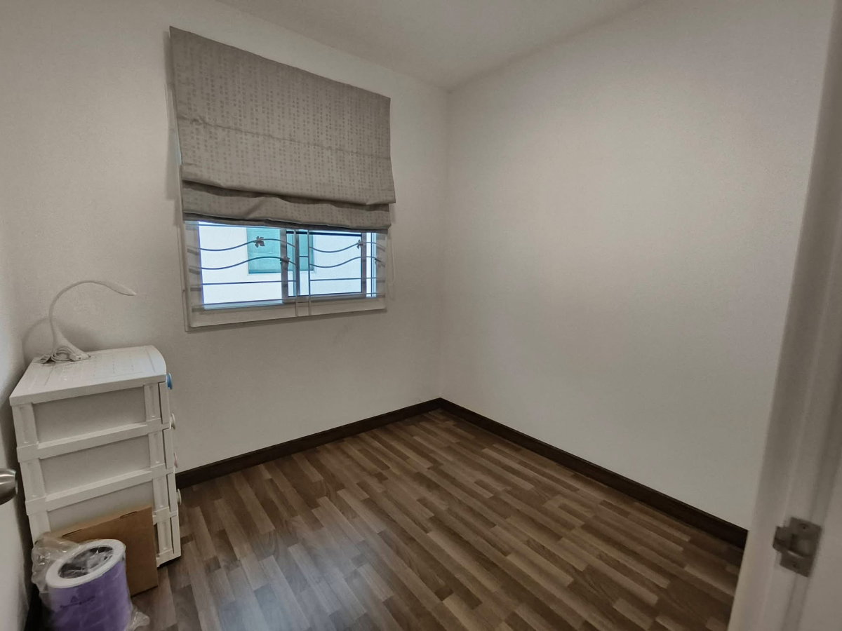 รูป 🏡 บ้านให้เช่า ทาวน์โฮม 2 ชั้น พร้อมเฟอร์นิเจอร์ครบชุด ในโครงการคุณภาพ ใกล้สนามบินเชียงใหม่ โซนแม่เหียะ ทำเลดี เดินทางสะดวก - รูปที่ 10/13