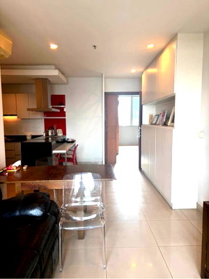 ขายคอนโด : ขายด่วน The Star Estate @ Narathiwas 2ห้องนอน 108.43ตรม. สนใจแอดไลน์ไอดี @480kttgd