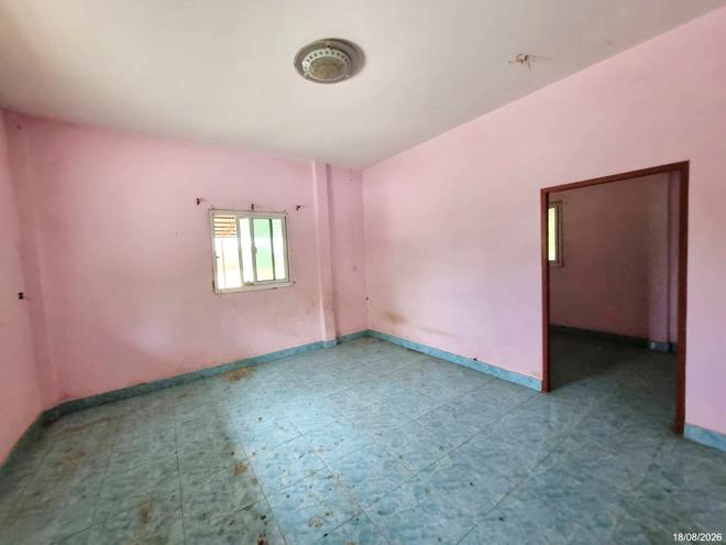 picture FACTORY 2000 Sq.w. Tha Muang Kanchanaburi for 4.9M - 11/37