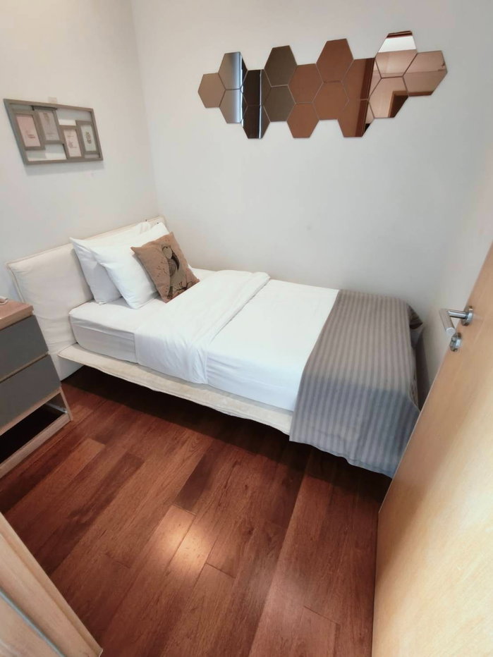 รูป Luxury 2-Bedroom Condo in the Heart of Sukhumvit  📍 Hyde Sukhumvit 11  🛏 2 Bedrooms  🛁 2 Bathrooms  📐 63 sq.m.  🏢 15th Floor  💰 THB 80,000/month - รูปที่ 16/25