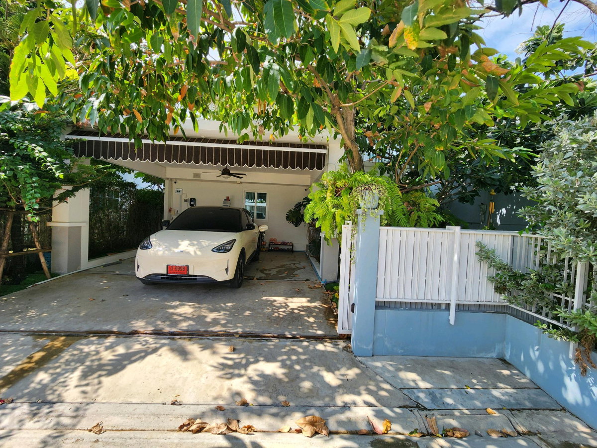 รูป ขายบ้านเดี่ยว ม.วิลลาจิโอ ปิ่นเกล้า - ศาลายา (Villaggio Pinklao - Salaya) บ้านสวย สภาพดี แปลงริม ดิน 55.9ตรวา. 3ห้องนอน 3น้ำ แต่งครบ เพียง 5.19MB - รูปที่ 2/55