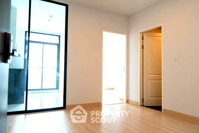 Condos for sale : 1-BR Condo at Bangkok Horizon Sathorn near BTS Saint Louis (ID 386537)