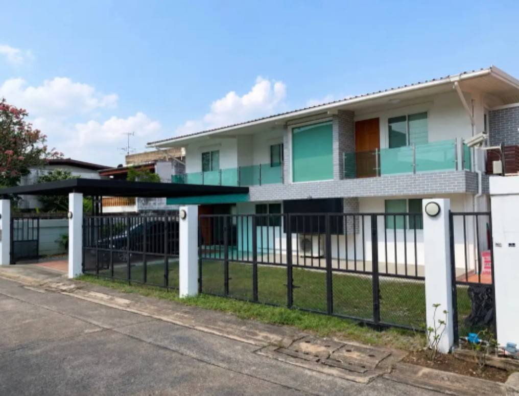 รูป #HHR209 ให้เช่าโฮมออฟฟิศขนาด 450 ตร.ม. 6 ห้องนอน 📍 ใกล้ BTS เสนานิคม - รูปที่ 2/10