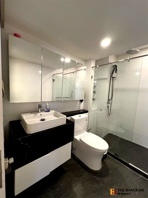 Condos for sale : KnightsBridge Prime Ratchayothin near BTS Phahonyothin 24 Room available, great price