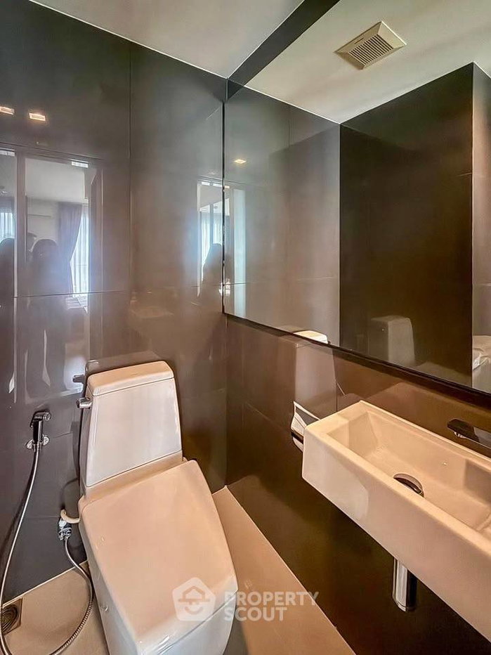 picture 1-BR Condo at Rhythm Sathorn near BTS Saphan Taksin (ID 3365747) - 7/7