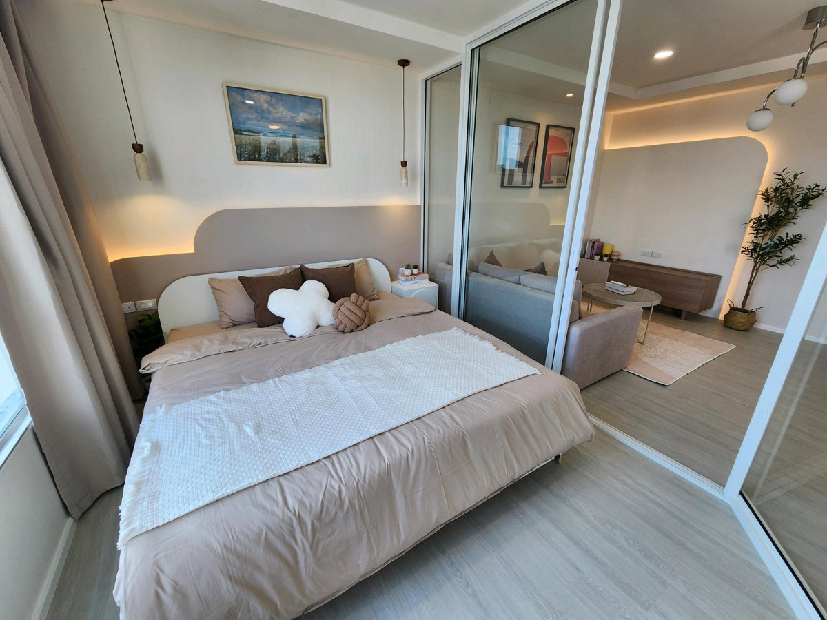 รูป คุ้มที่สุดในรัชดา! ห้องแต่งสวยตรงปก 39 ตร.ม. 1ห้องนอน1รับแขก พร้อมอยู่เพียง 2.1 ล้าน 💥 ลากกระเป๋าพร้อมเข้าอยู่ได้เลย! ชั้น 5 ทำเลดี - รูปที่ 14/27