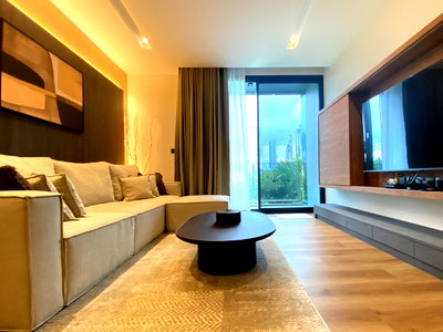 ขายคอนโด : ห้อง Modern Luxury แบบ Fully Furnished ขนาด 79.62 ตรม. 2 ห้องนอน, โครงการ The Room Sukhumvit 38 ใกล้ BTS, ห้องสวยตำแหน่งดีมาก ราคาคุ้มค่ากว่าโครงการ