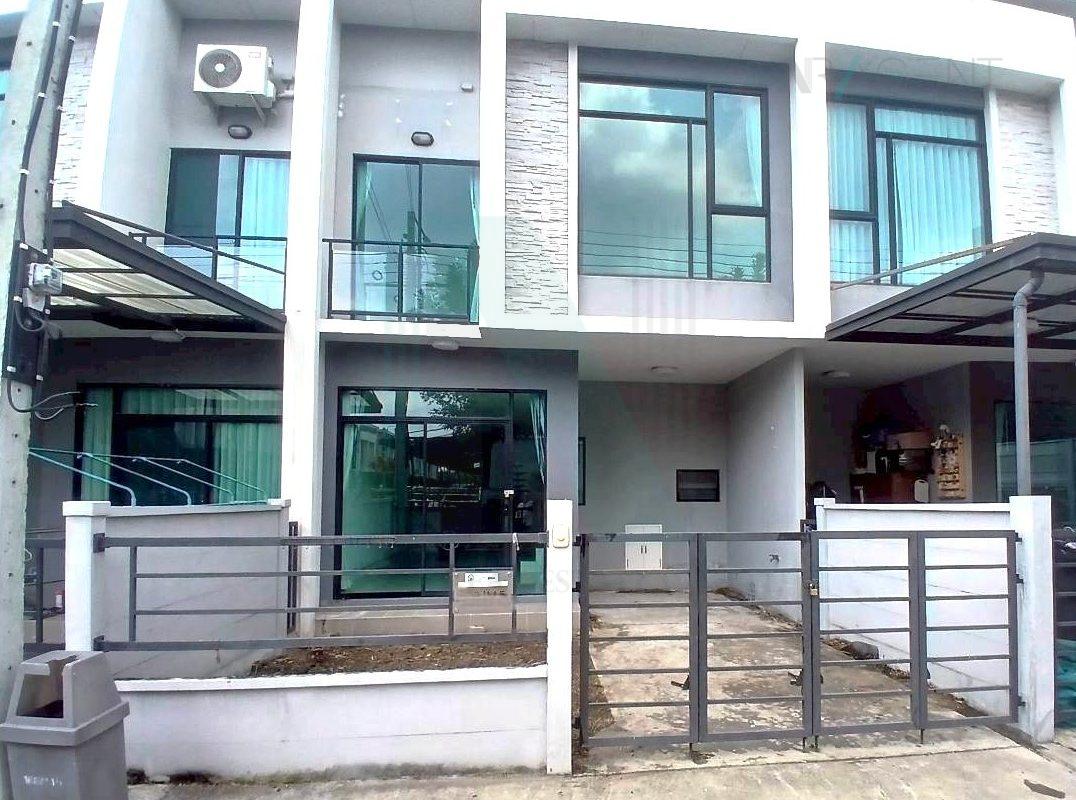 ขายทาวน์โฮม 3 ห้องนอน 88 ตร.ม. 18.6 ตร.ว. พลีโน่ พหลโยธิน - วัชรพล 2