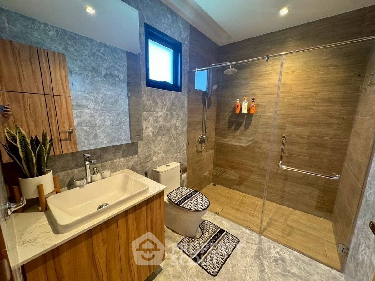 picture 3-BR House at Baan Mae 1 Pool Villa close to Pattaya (ID 2167844) - 26/38