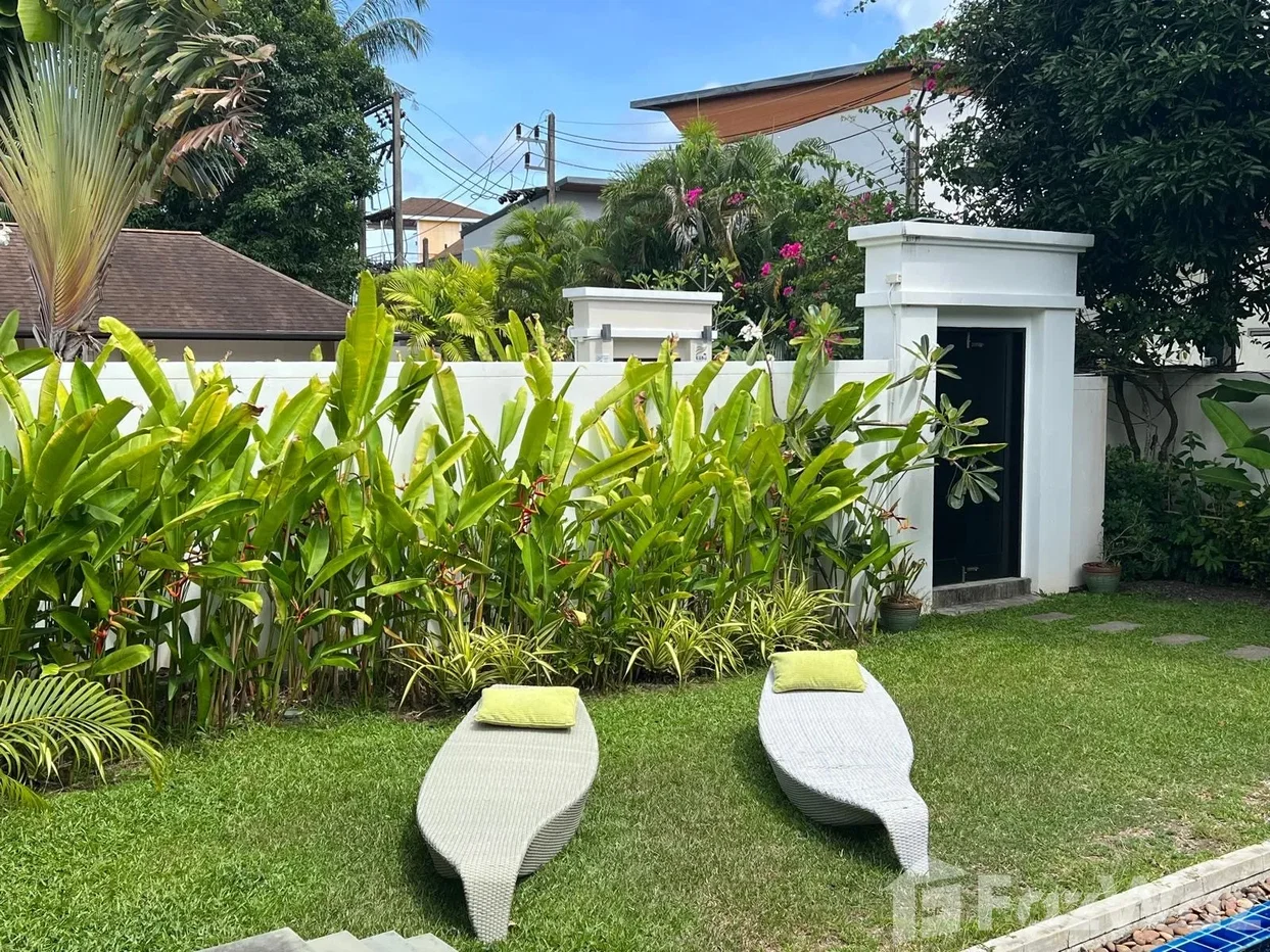 picture For Rent: Long-Term Villa Sanur near Nai Harn Beach 6598584 - 23/72
