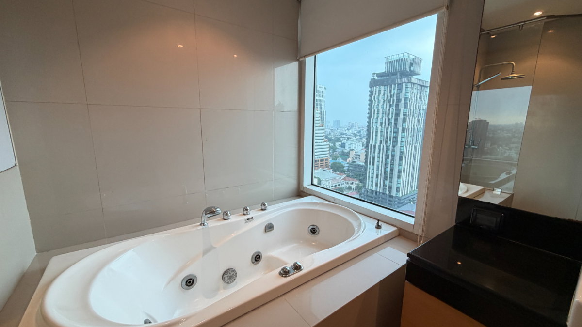 รูป FQ ขายคอนโด Fullerton sukhumvit - 3 ห้องนอน 3 ห้องน้ำ - 152.47 ตร.ม. - ขาย 19,900,000 บาท [KOs2610002] - รูปที่ 18/19