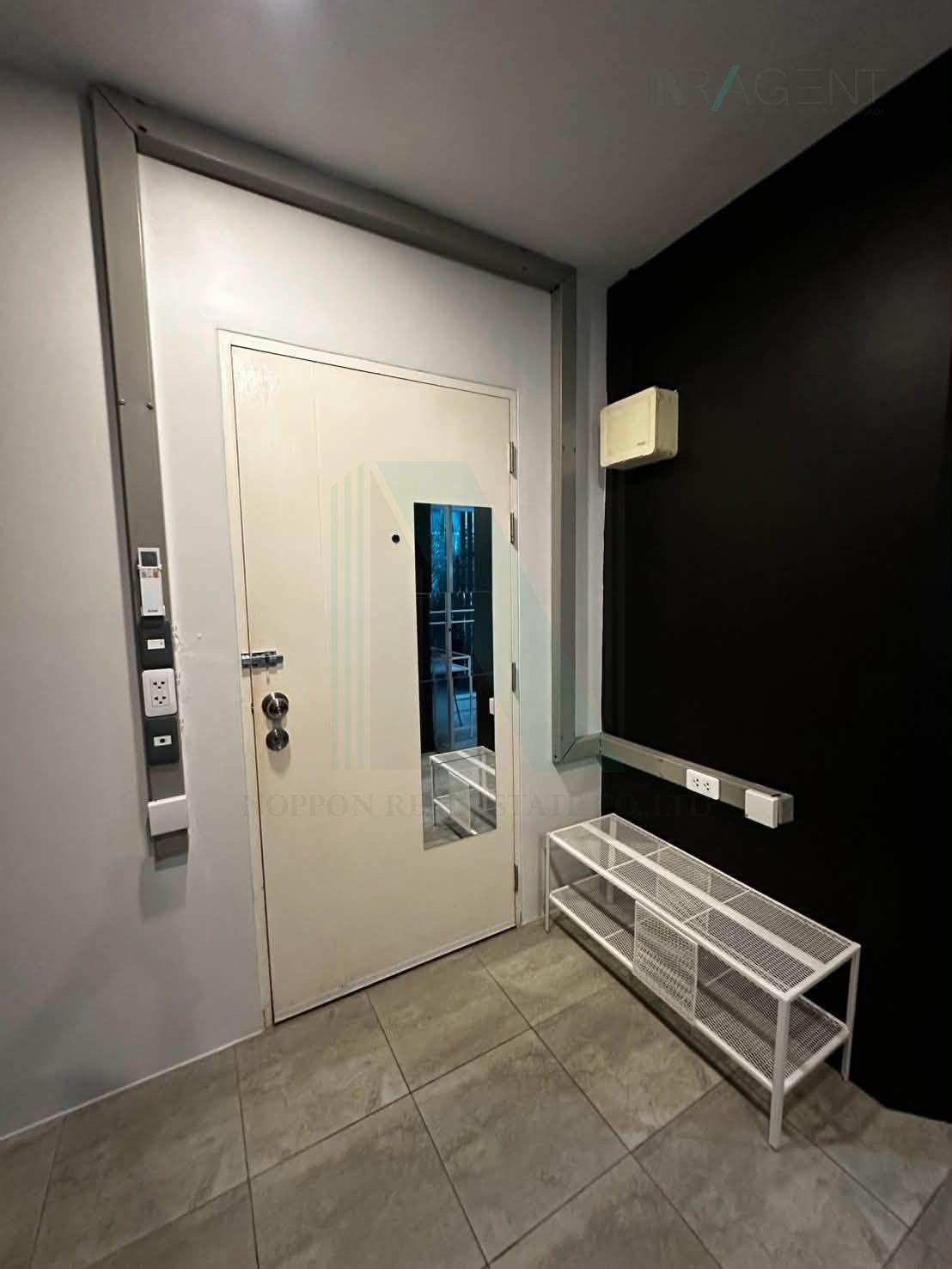 Studio condo for sale, 23 sqm, V Condo Ladkrabang
