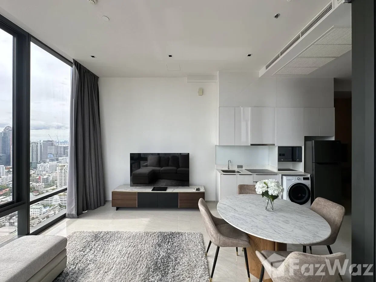 picture Ashton silom 6837426 - 6/14