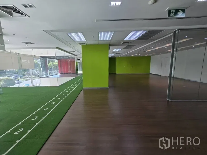 picture For Rent Office Space 351 sqm in Khlong Toei Nuea, Watthana, Bangkok BTS Asok - 9/18