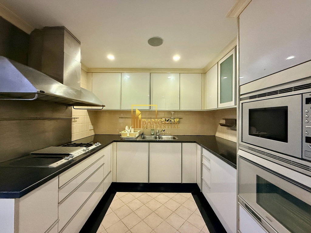 picture Somkid Garden - Elegant 3 Bedroom Luxury Condo Chidlom - BR15878CD - 8/46