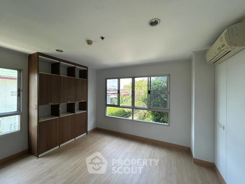 คอนโด 1-ห้องนอน ที่ ลุมพินี เพลส พระราม 8 ใกล้ MRT บางยี่ขัน (ID 3369681)