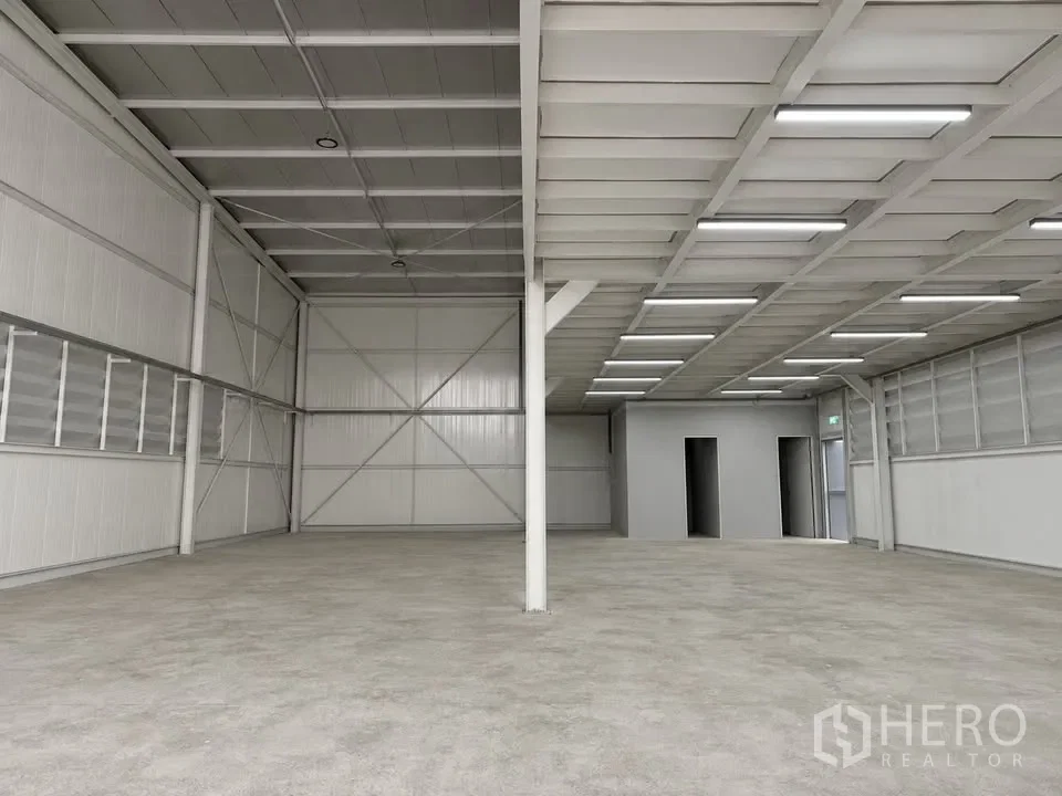 picture For rent Warehouse 324 sq.m. in Bang Na, Bangkok - 5/5