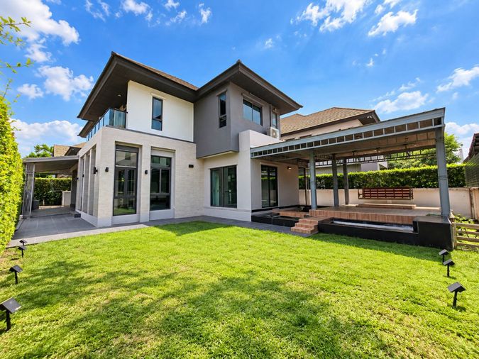ขายบ้านเดี่ยว 4 ห้องนอน 356 ตร.ม. 108 ตร.ว. บางกอก บูเลอวาร์ด ซิกเนเจอร์ สาทร - ราชพฤกษ์
