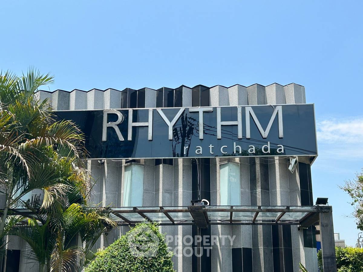 picture 100m To MRT Ratchadaphisek | 1-BR At Rhythm Ratchada (ID 3369468) - 2/7