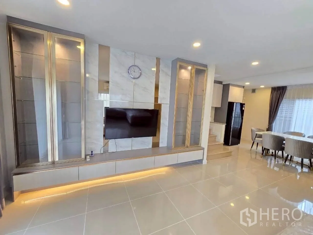 ให้เช่าบ้านเดี่ยว 4 ห้องนอน 176 ตร.ม. 75 ตร.ว. เขตลาดกระบัง
