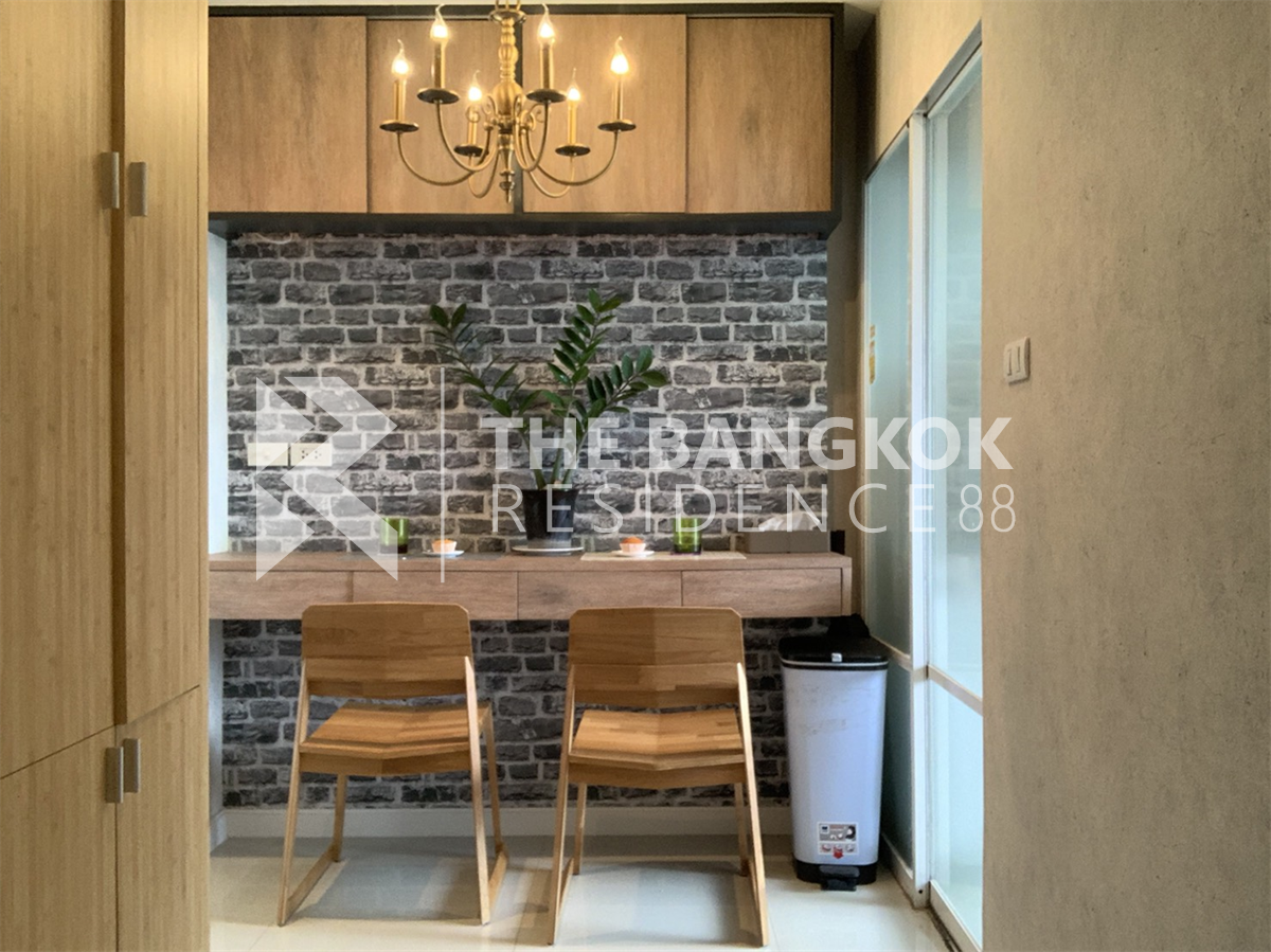 picture Convenient Travel, Great Value per Square Meter Lumpini Place Rama IX - Ratchada - 2/9