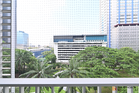 The Line Phahonyothin Park near BTS Phahonyothin 24 Easy Travel, Fully Utilized Space