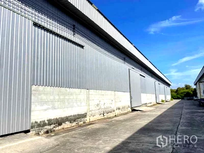 Factory for rent : For rent Factory 5200 sqm in Bang Pakong, Chachoengsao
