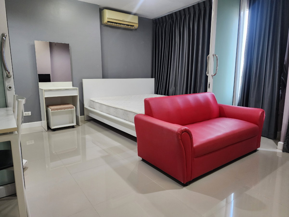 picture For Rent: Bangkok Horizon Phetkasem 33 Condo – High floor, unobstructed view. - 16/18