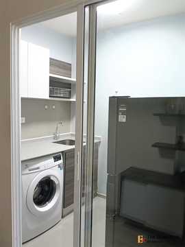 Centric Ratchada-Huai Khwang near MRT Huai Khwang Station Ready-to-move-in, Prime Location Condo