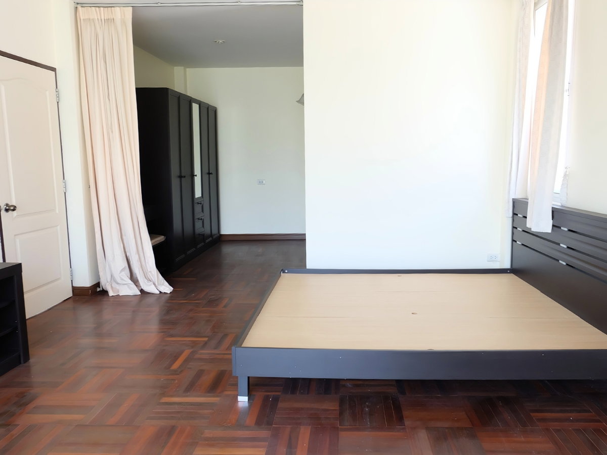 รูป 92138 - ขายบ้านเดี่ยว 2 ชั้น Chateau Dale Residence ต.หนองปรือ อ.บางละมุง ชลบุรี เนื้อที่ 100 ตร.วา.หลังมุม - รูปที่ 7/13