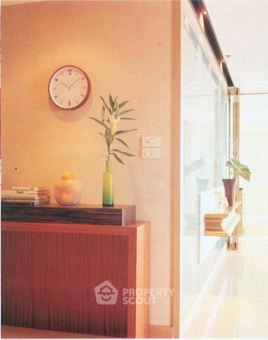 picture 47F 2-BR 180 Sqm State Tower Condominium BTS Saphan Taksin (ID 510359) - 4/8