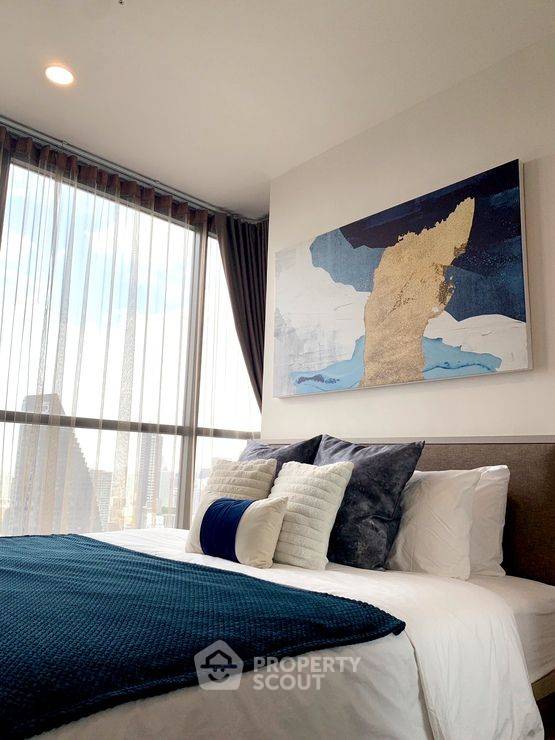 picture 39th-Floor 2-BR Condo At Oka Haus Sukhumvit 36 Near BTS Thong Lor (ID 1857486) - 20/40