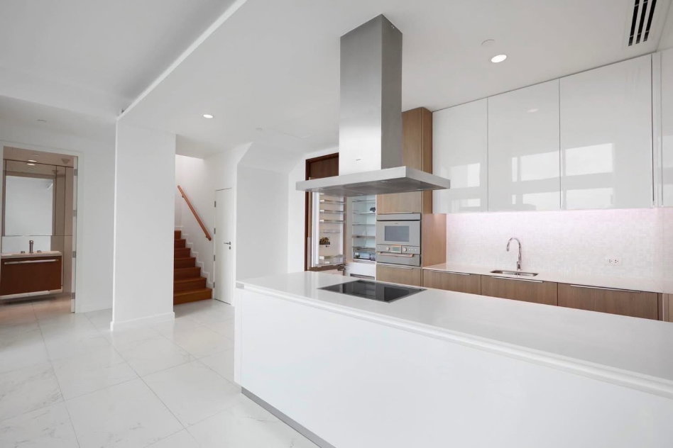 รูป ให้เช่า 185 Rajadamri — 2 Bedroom  | BTS ราชดำริ  | Fully Fitted [GTN-0971] - รูปที่ 4/7