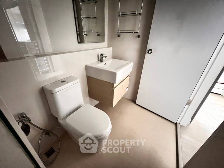 picture 1-BR Condo For Sale At Metro Luxe Ratchada Near MRT Huai Khwang (ID 3367507) - 7/14