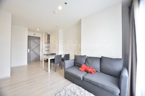 💖💖 Rental Condo ✨ Centric Ratchada-Huai Khwang 2BR 50 sq.m. 25K 💎 Corner Unit Fully Decorated Ready to Move In Near MRT Huai Khwang 