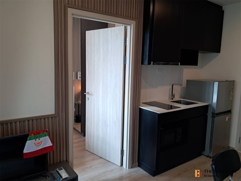 Nue District R9 near MRT Rama 9 Station Convenient Travel, Great Value per Square Meter