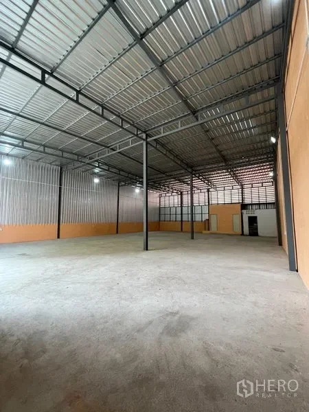รูป ให้เช่า โกดัง 360 ตรม ดินแดง ดินแดง กรุงเทพมหานคร - รูปที่ 3/6