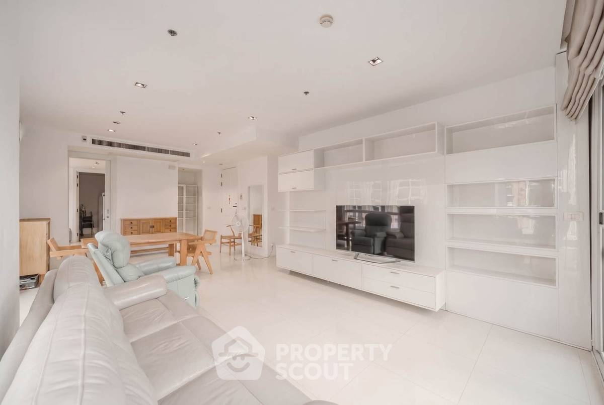 picture 2-BR Condo at Athenee Residence near BTS Phloen Chit (ID 3370348) - 5/14