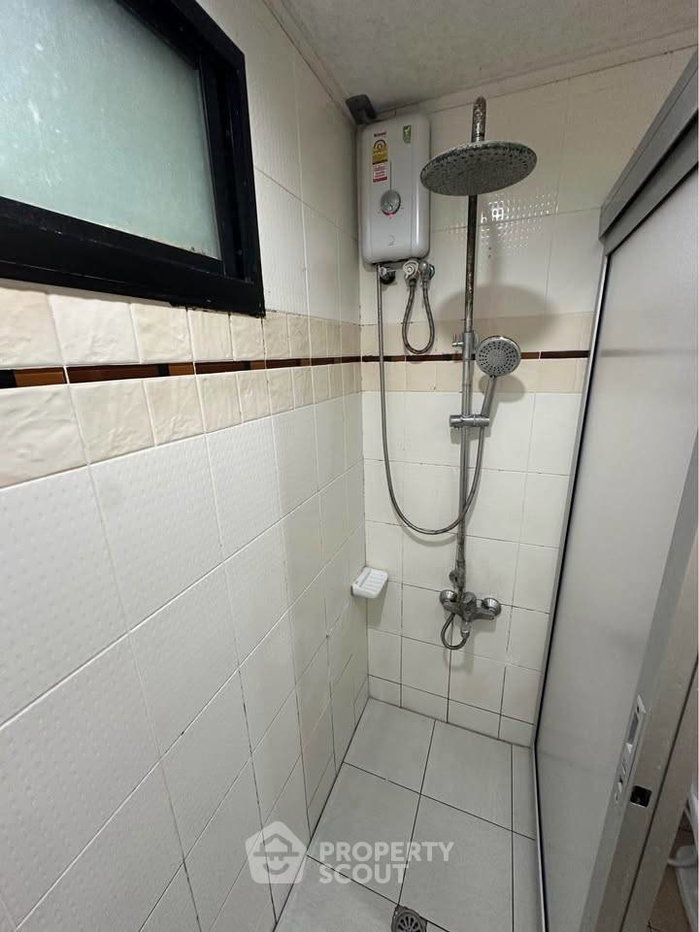 picture 27th-Floor 1-BR At Lumpini Place Narathiwas Ratchanakarin (ID 2113471) - 6/13