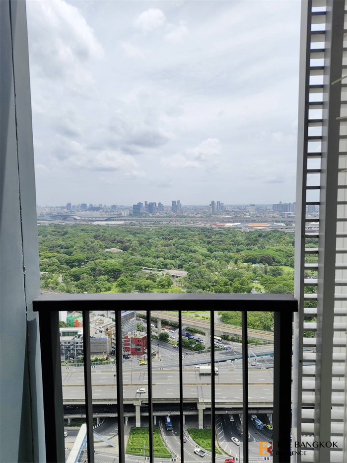 picture Hurry to book!! Popular rare units The Saint Residences near MRT Phahonyothin Station - 10/10