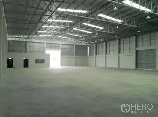 picture For rent Warehouse 1000 sqm in Bueng Thonglang, Lam Luk Ka, Pathum Thani - 2/9