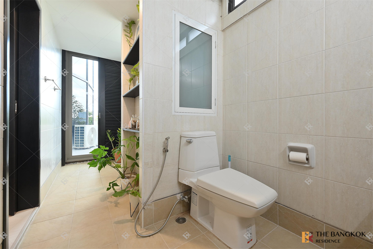 picture Supalai Place Sukhumvit 39 - 8/10