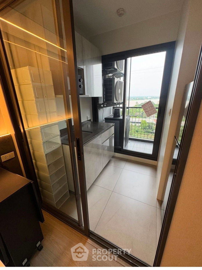 รูป คอนโด 1-ห้องนอน ที่ เดอะ โพลิแทน อควา ใกล้ MRT สะพานพระนั่งเกล้า (ID 3365539) - รูปที่ 2/10