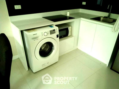 Condos for sale : 47 Sqm 1-BR Condo For Sale At One Tower Pratamnak (ID 3369511)