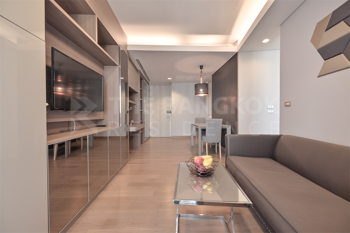 picture The Lumpini 24 Best Location Condo for City Dwellers - 2/10
