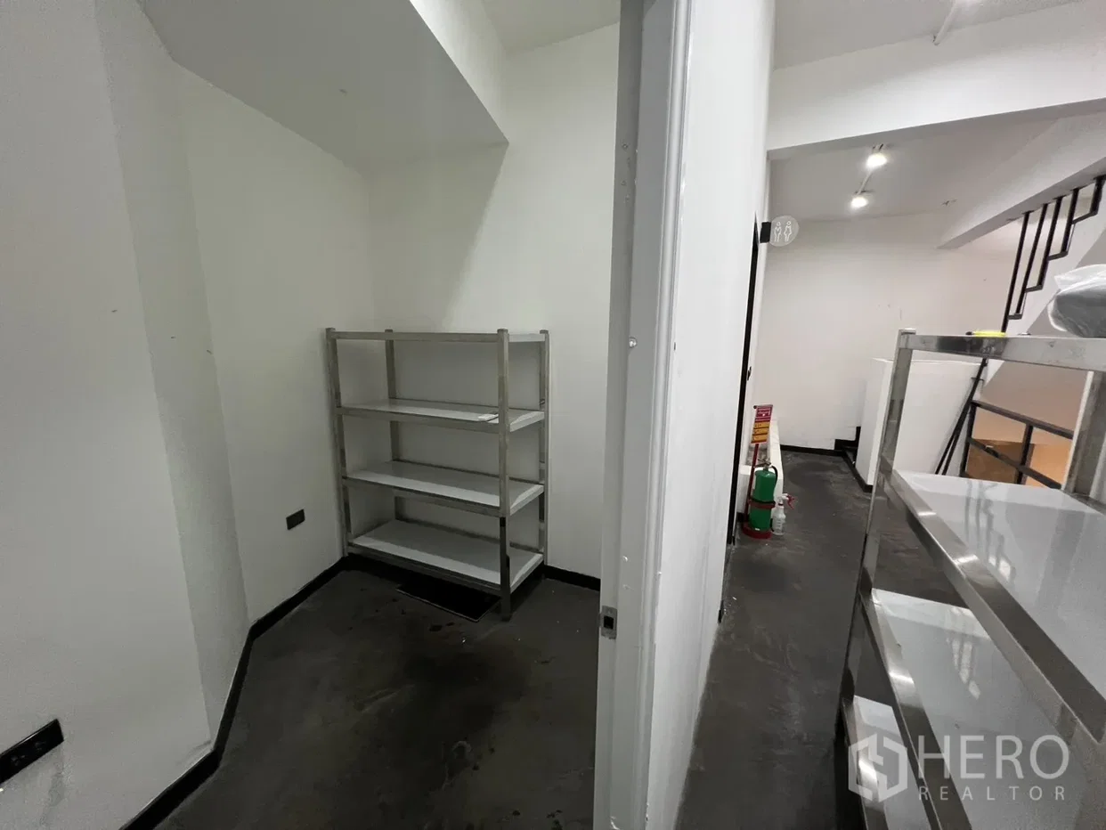 รูป ให้เช่า ตึกแถว 300 ตรม พระโขนงเหนือ วัฒนา กรุงเทพมหานคร BTS เอกมัย - รูปที่ 28/28